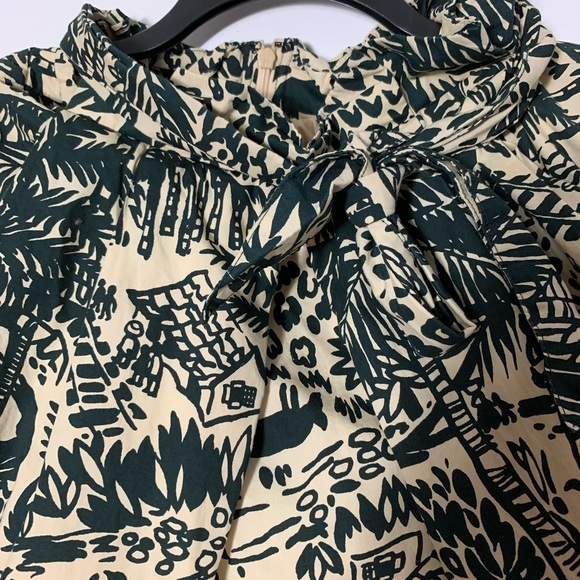 Anthropologie (brand is Corey Lynn Calter) graffiti style skirt with bow - Picture 2 of 6